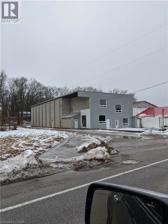 72 Hillcrest Road, Simcoe, Ontario N3Y 4K6