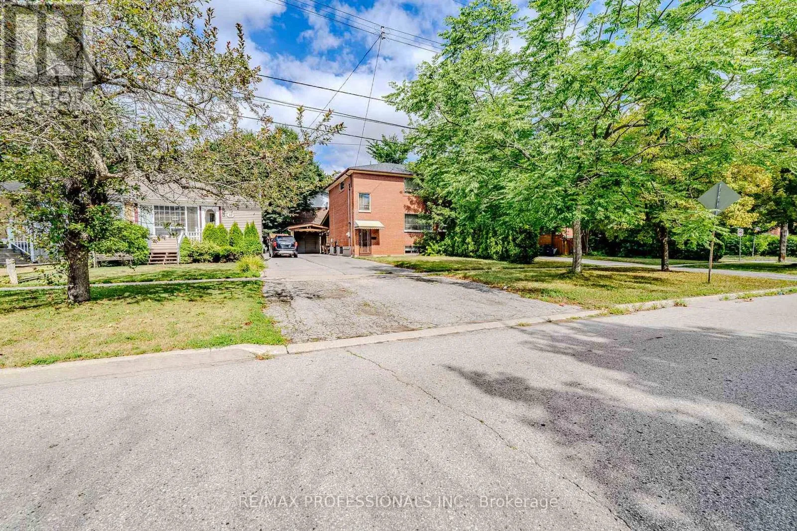 House for rent: 72 Painted Post Drive, Toronto, Ontario M1H 1T2