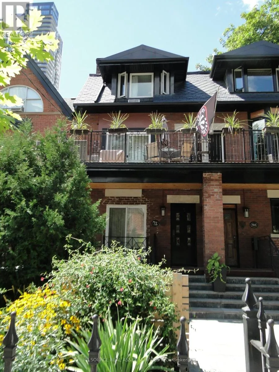 House for rent: 72 Pembroke Street, Toronto, Ontario M5A 2N8