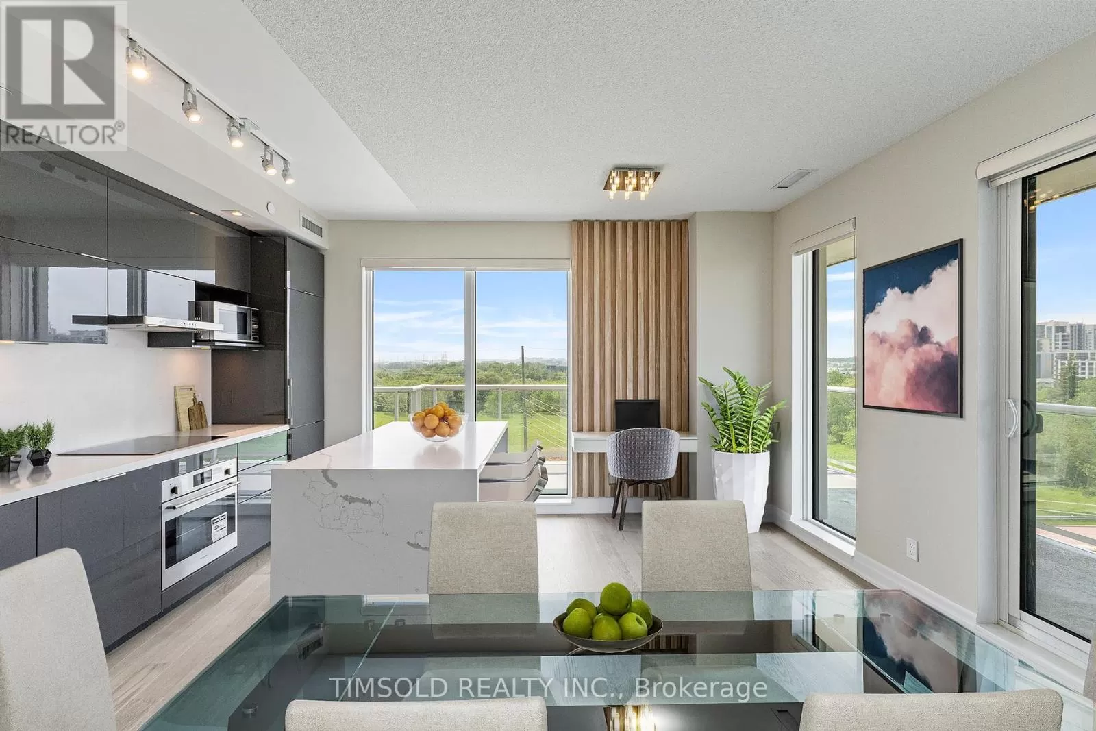 Apartment for rent: 722 - 10 Rouge Valley Drive W, Markham, Ontario L6G 0G9