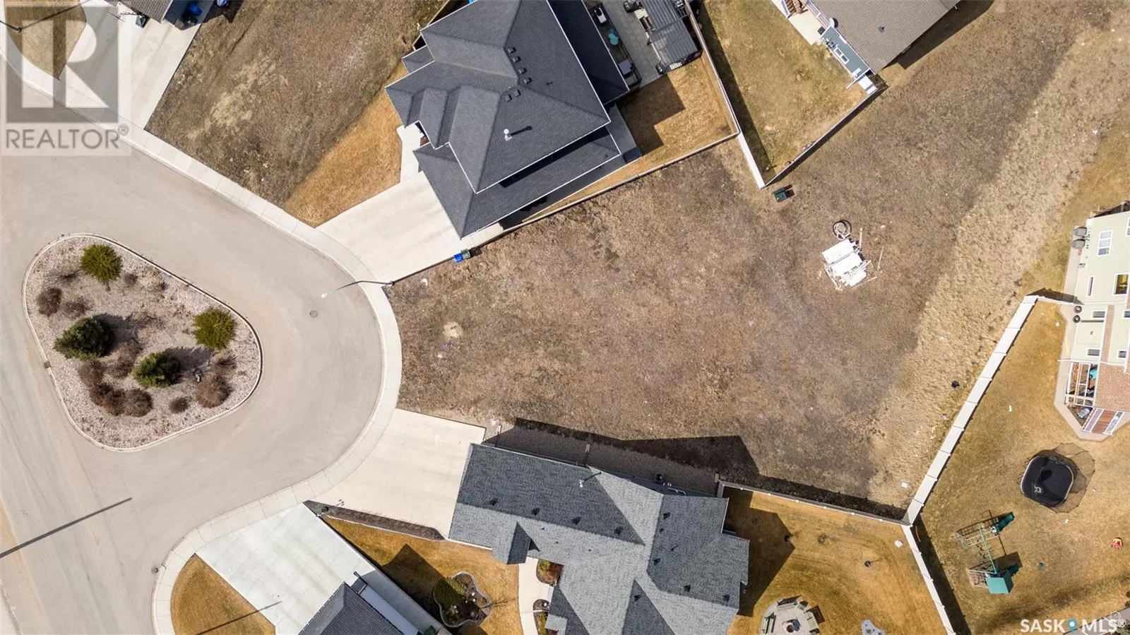 Unknown for rent: 722 32nd Street W, Prince Albert, Saskatchewan S6V 7T5