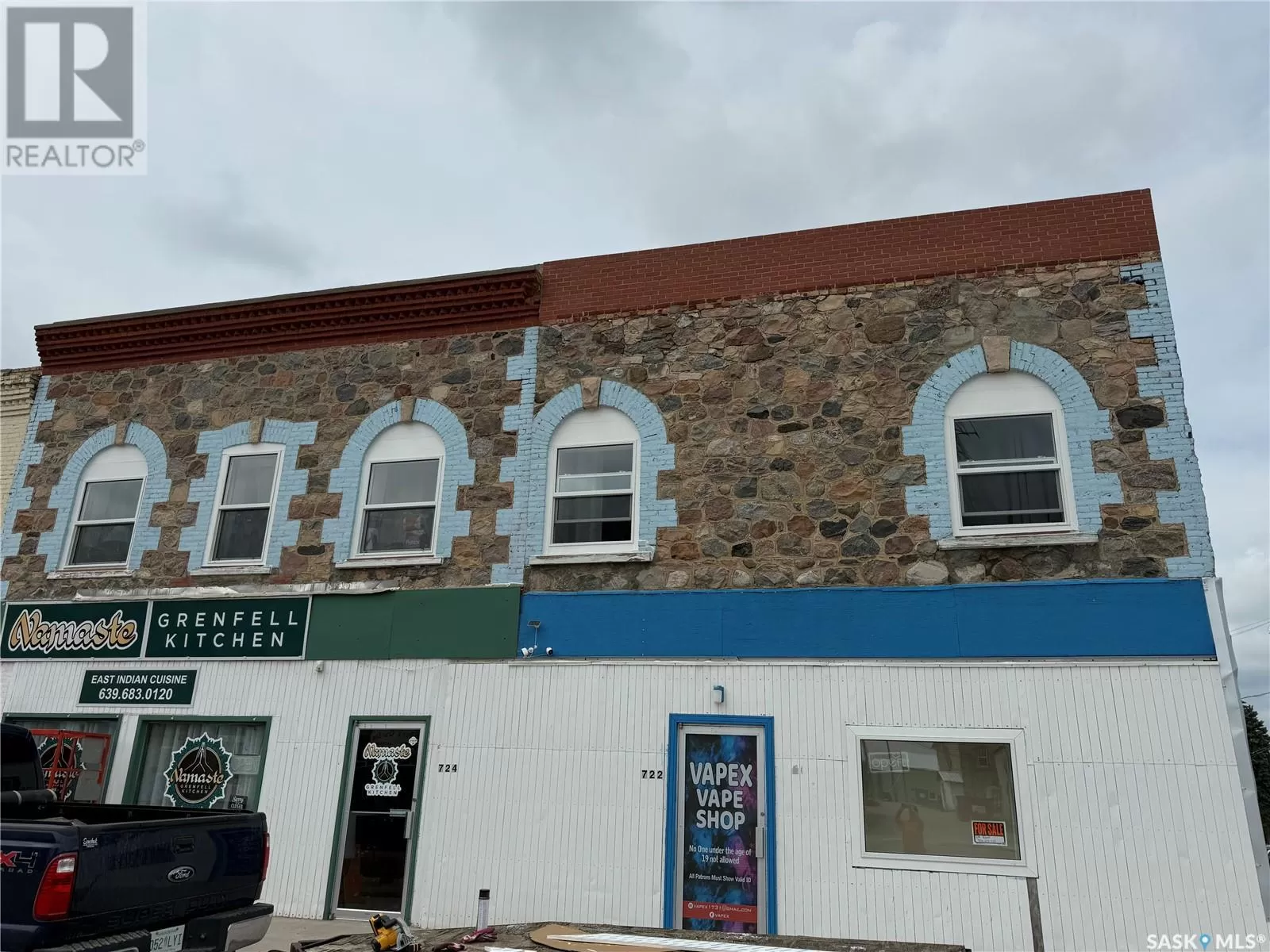 722 & 724 Desmond Street, Grenfell, Saskatchewan S0G 2B0