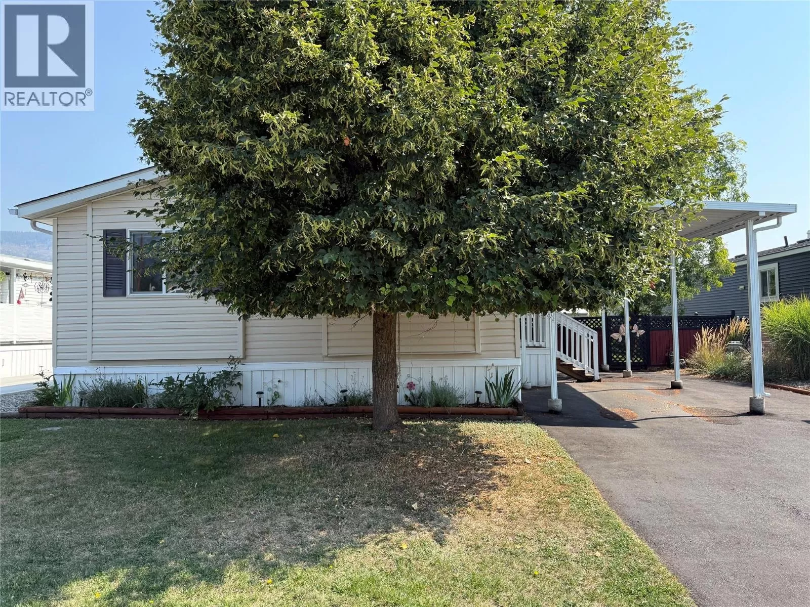 Manufactured Home for rent: 7225 Boundary Drive Unit# 34, Grand Forks, British Columbia V0H 1H0