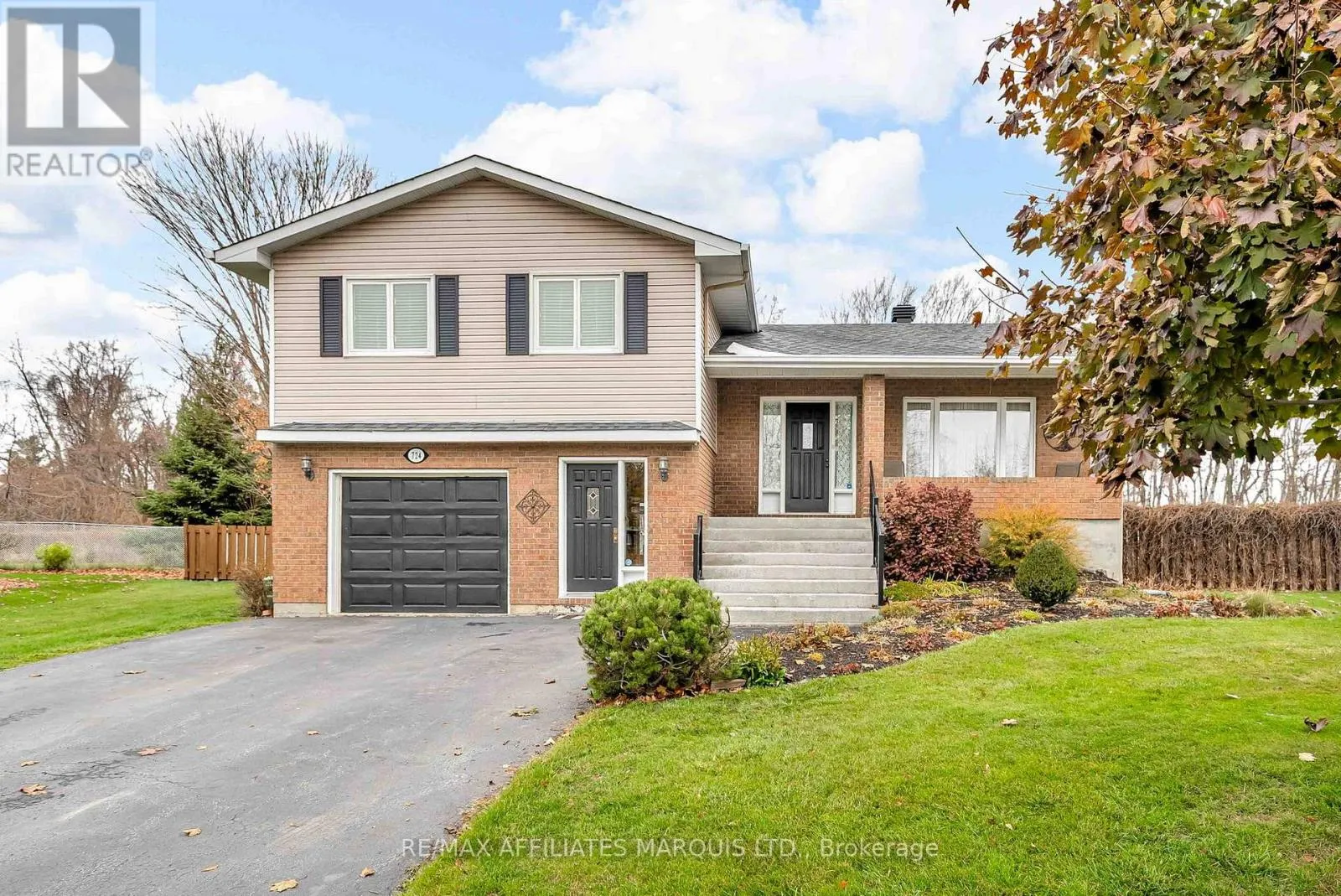 House for rent: 724 Jase Street, Cornwall, Ontario K6H 7E3