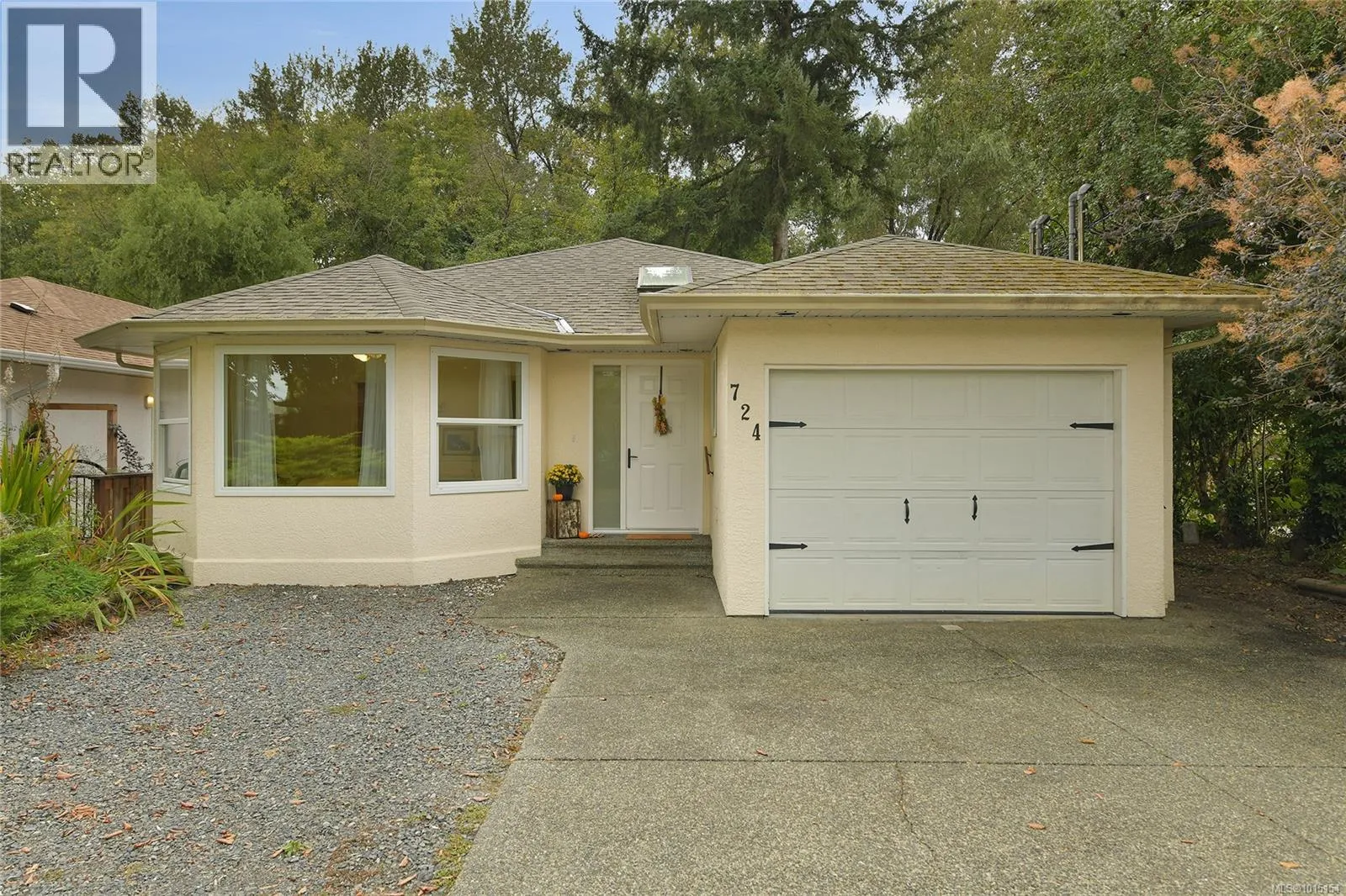 House for rent: 724 Park Pl, Duncan, British Columbia V9L 2J5