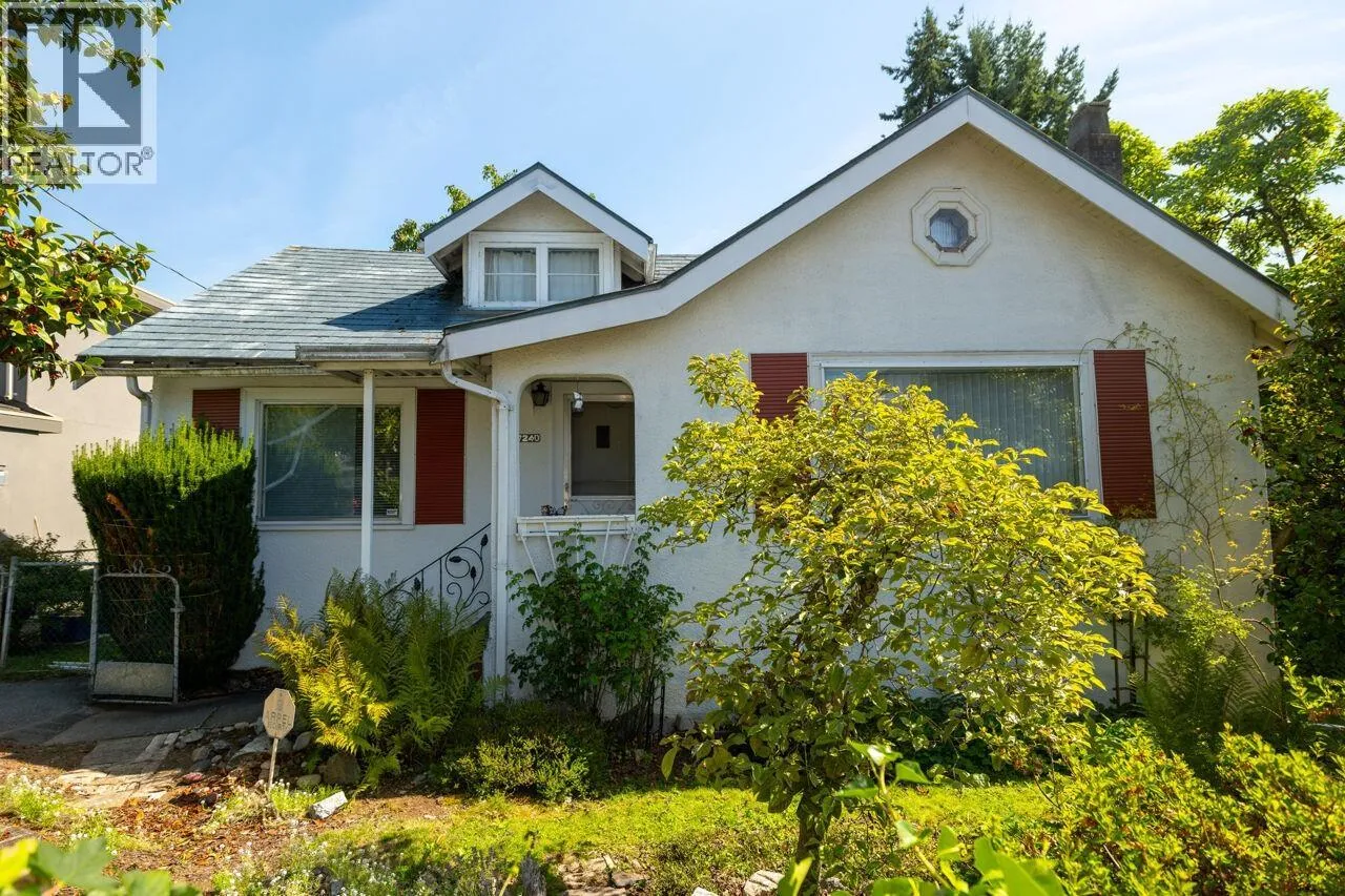 House for rent: 7240 16th Avenue, Burnaby, British Columbia V3N 1N5