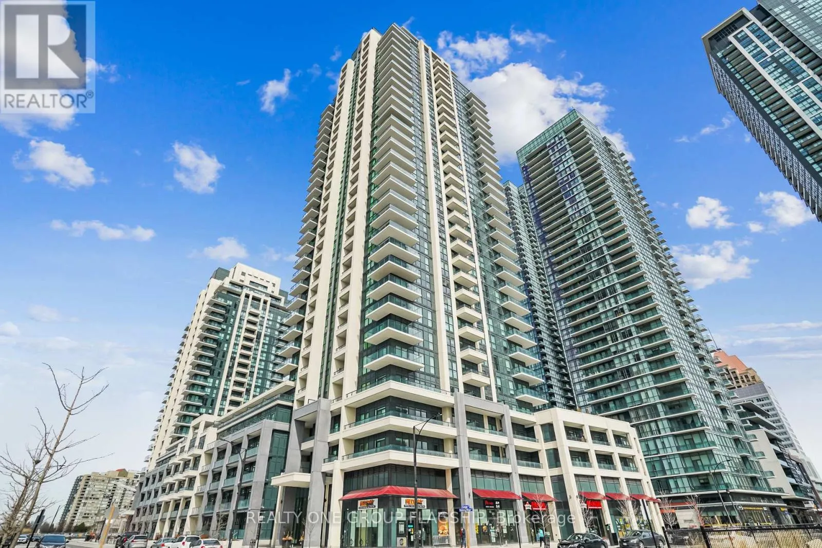 Apartment for rent: 725 - 4055 Parkside Village Drive, Mississauga, Ontario L5B 0K8