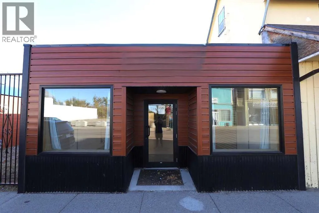 726 Main Street, Pincher Creek, Alberta T0K 1W0