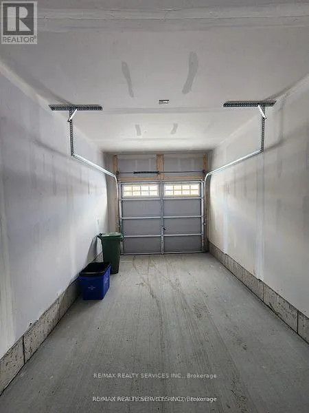 Row / Townhouse for rent: 726 Rouncey Road, Ottawa, Ontario K2S 1B6