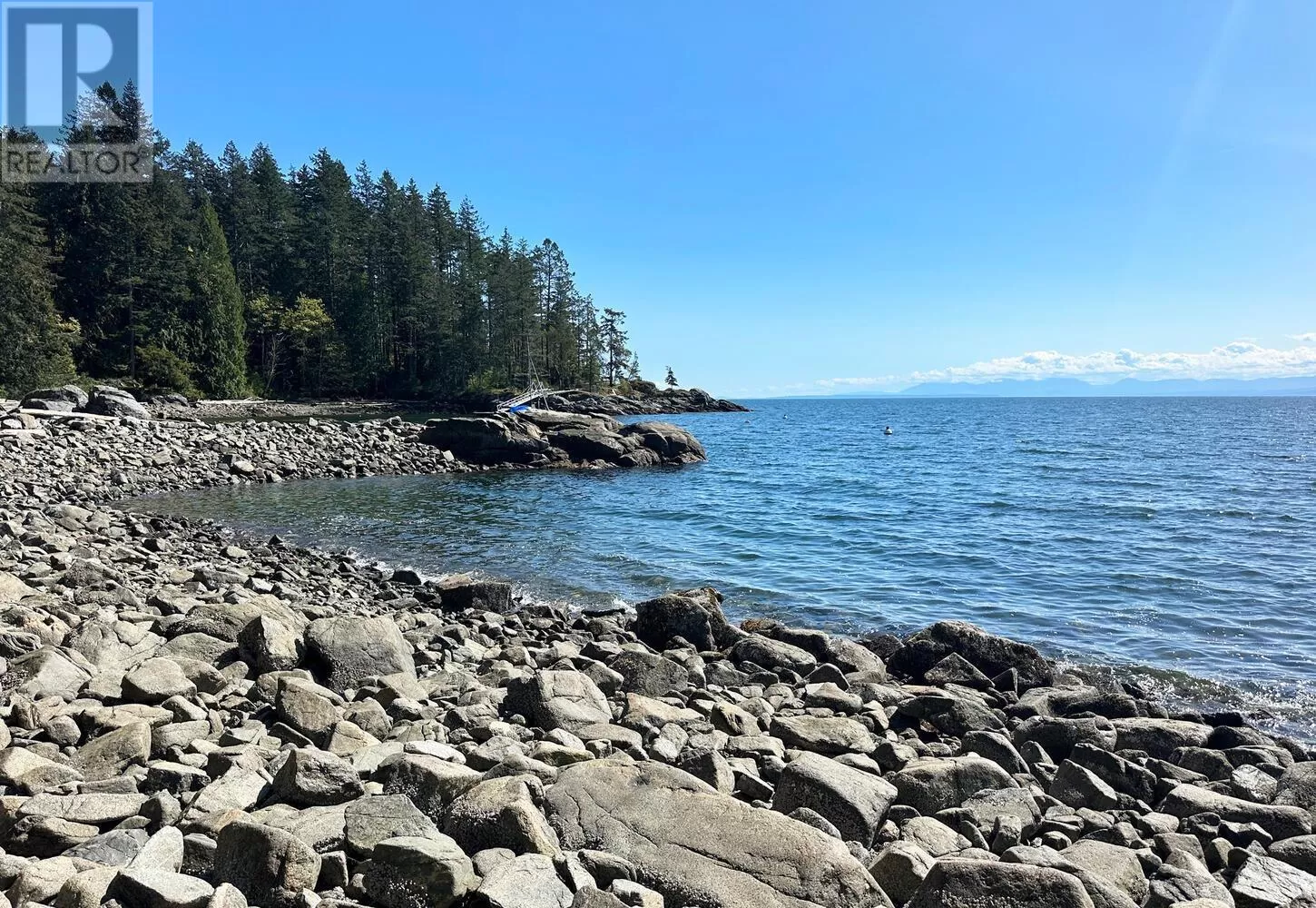 House for rent: 7297 Belle Road, Sechelt, British Columbia V7Z 0T3