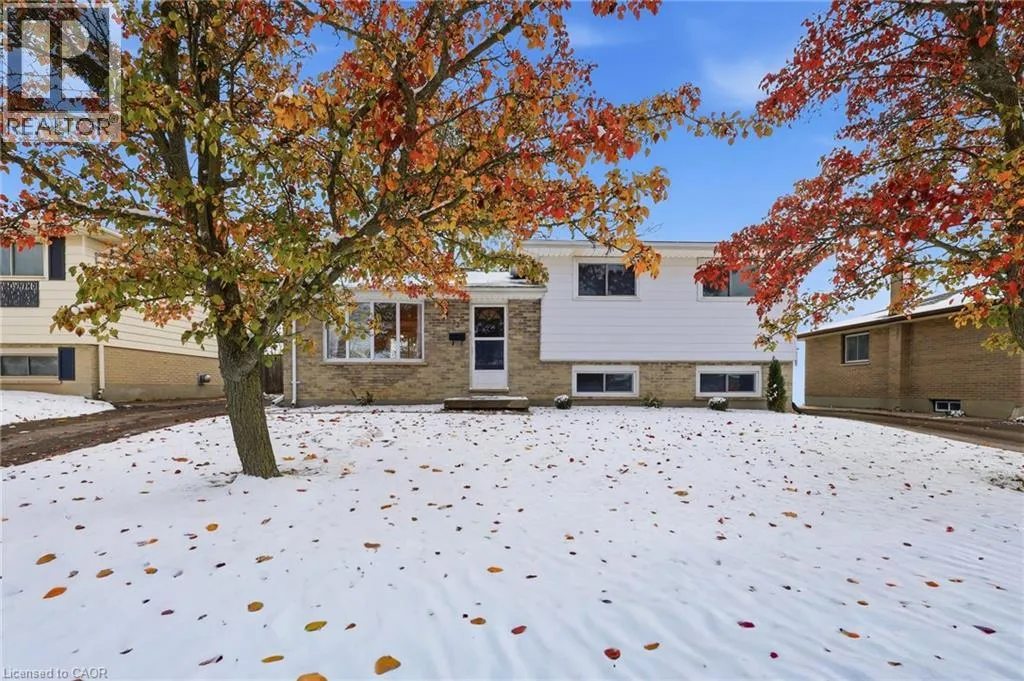 House for rent: 73 Aldborough Avenue, St. Thomas, Ontario N5R 4S8