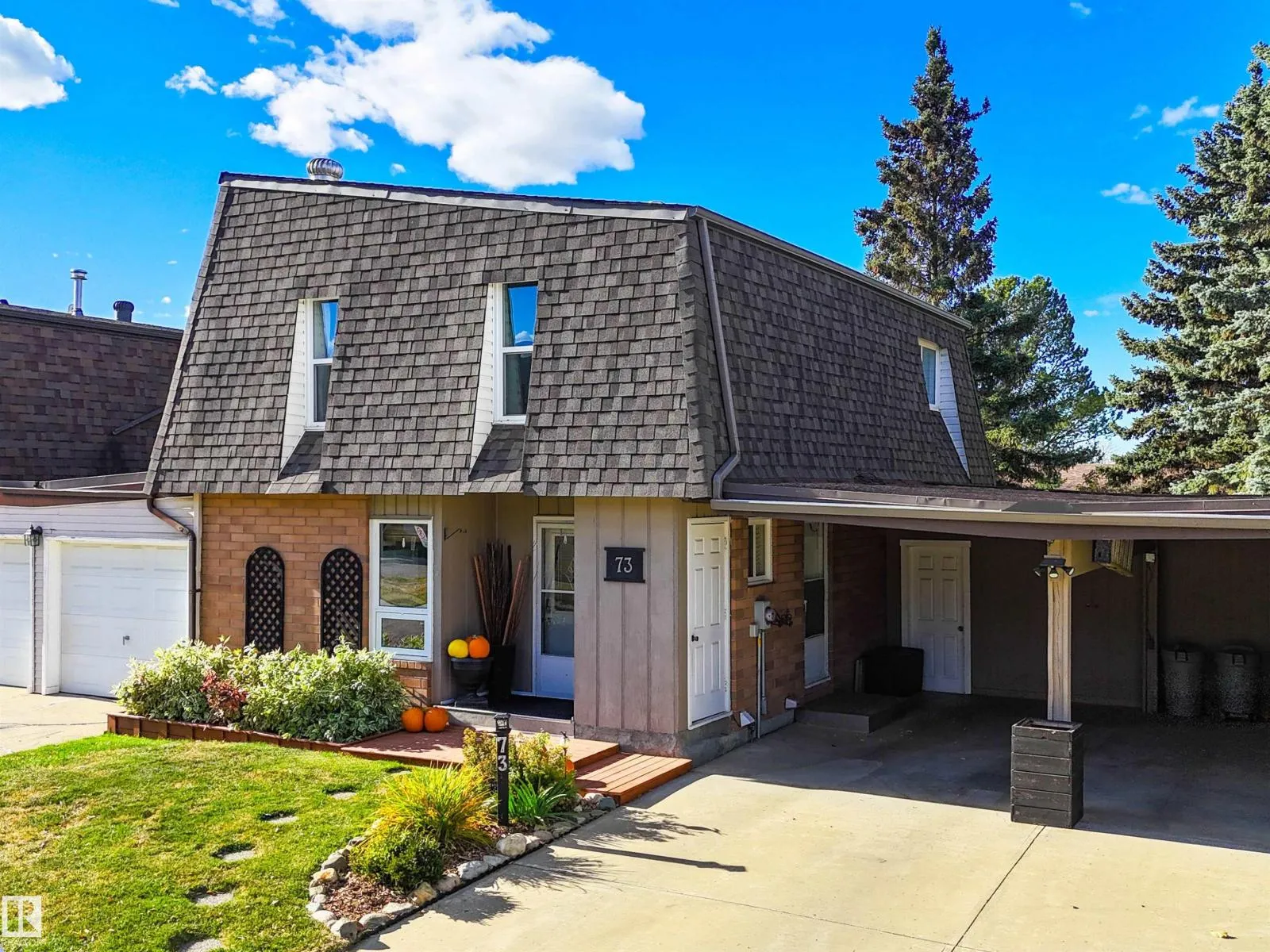 Row / Townhouse for rent: 73 Greenfield Es, St. Albert, Alberta T8N 2G2