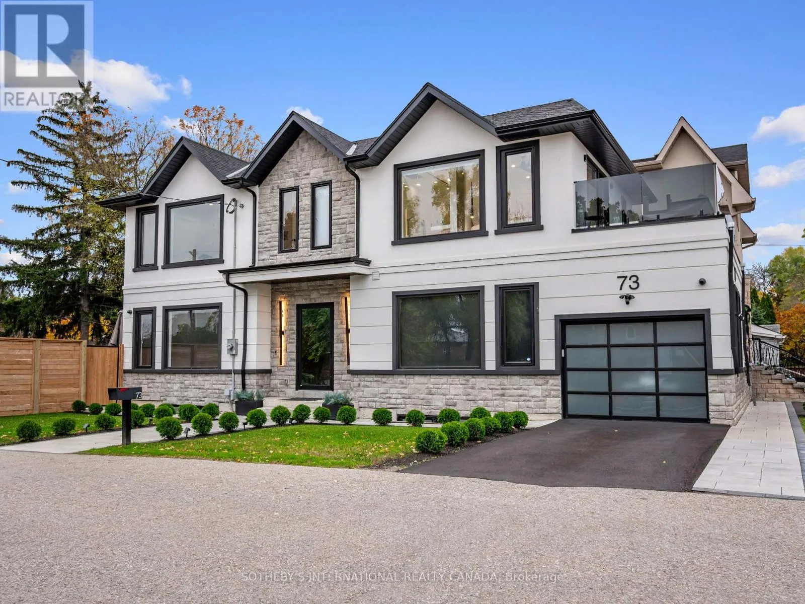 House for rent: 73 Guthrie Avenue, Toronto, Ontario M8Y 3L2