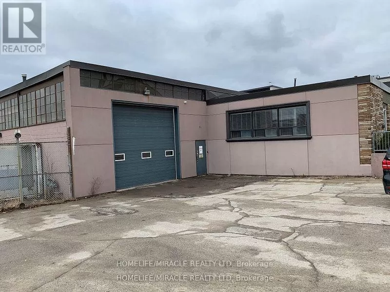 Multi-Tenant Industrial for rent: 73 Millwick Drive, Toronto, Ontario M9L 1Y4
