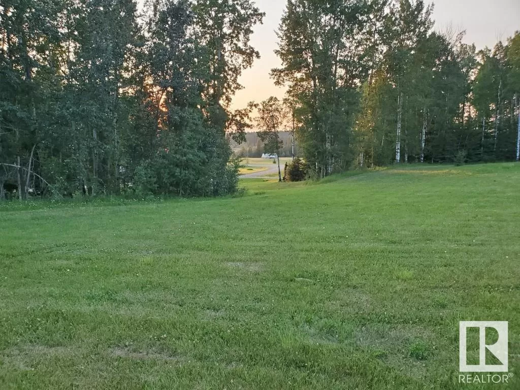 No Building for rent: 73 Silversprings, Rural Wetaskiwin County, Alberta T0C 0T0