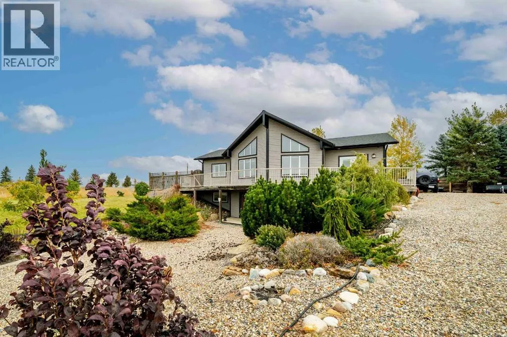 House for rent: 7304 Township Road 124, Rural Cypress County, Alberta T1A 7E9