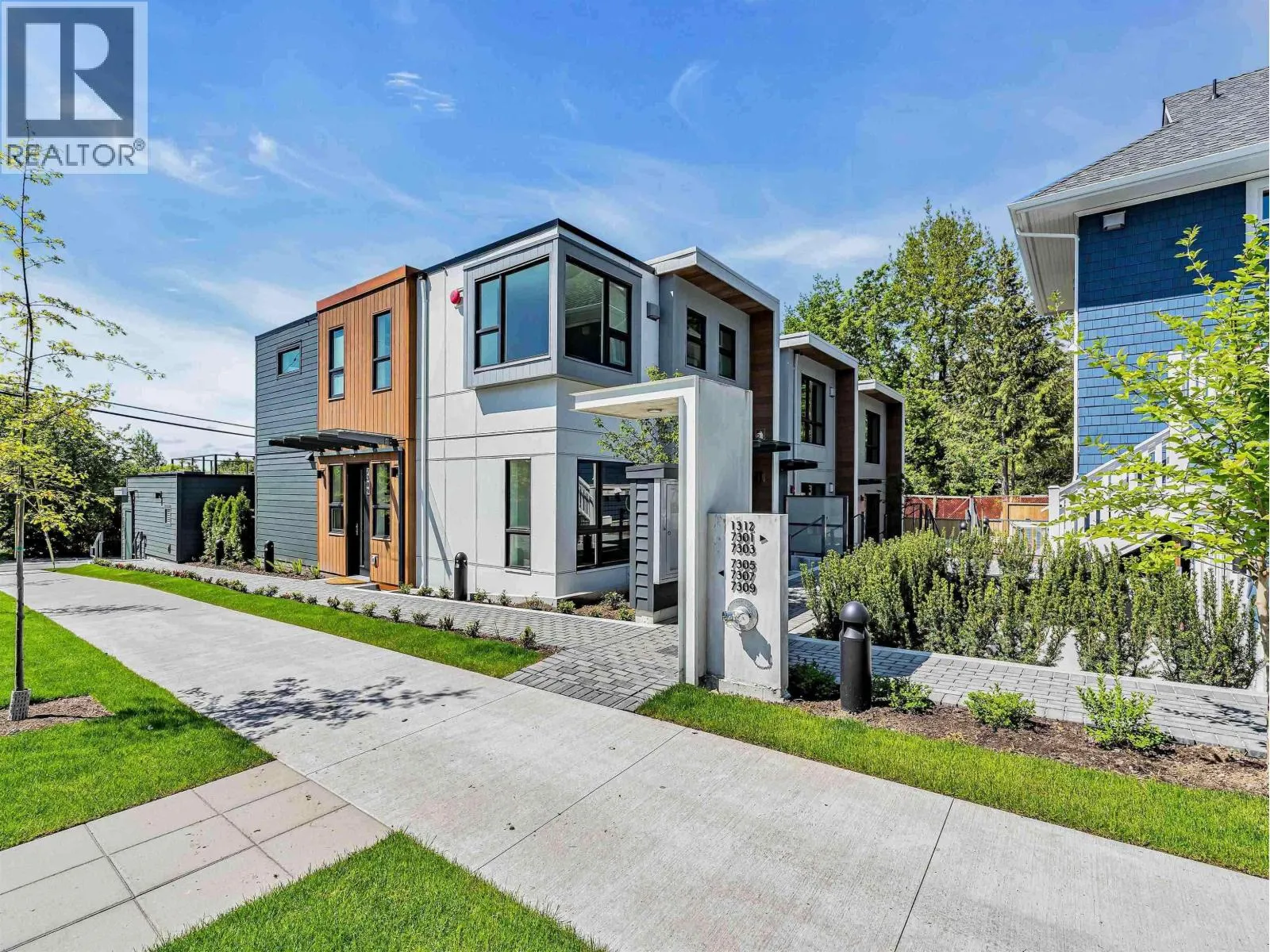 Row / Townhouse for rent: 7305 Hudson Street, Vancouver, British Columbia V6P 4L1