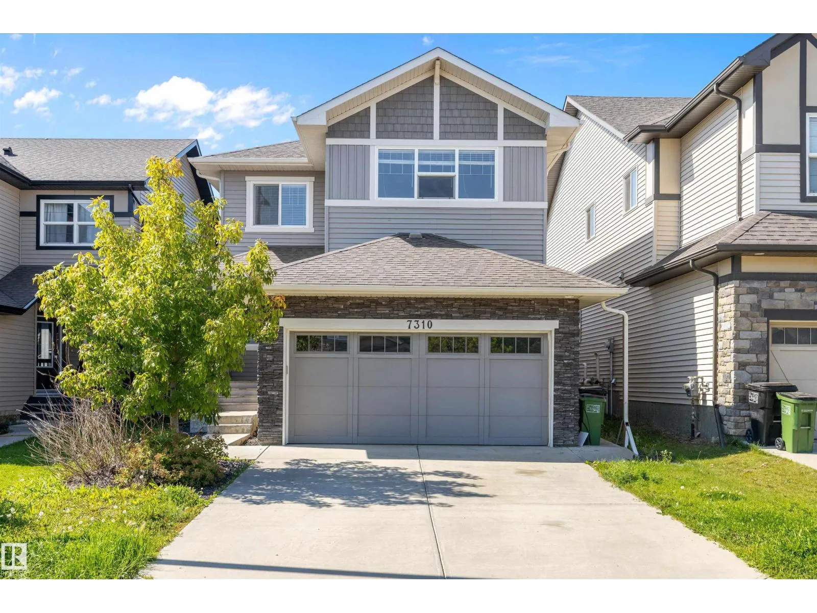 House for rent: 7310 Edgemont Wy Nw, Edmonton, Alberta T6M 0S1