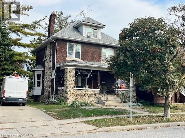 House for rent: 732 Mill Street, Windsor, Ontario N9C 2S2