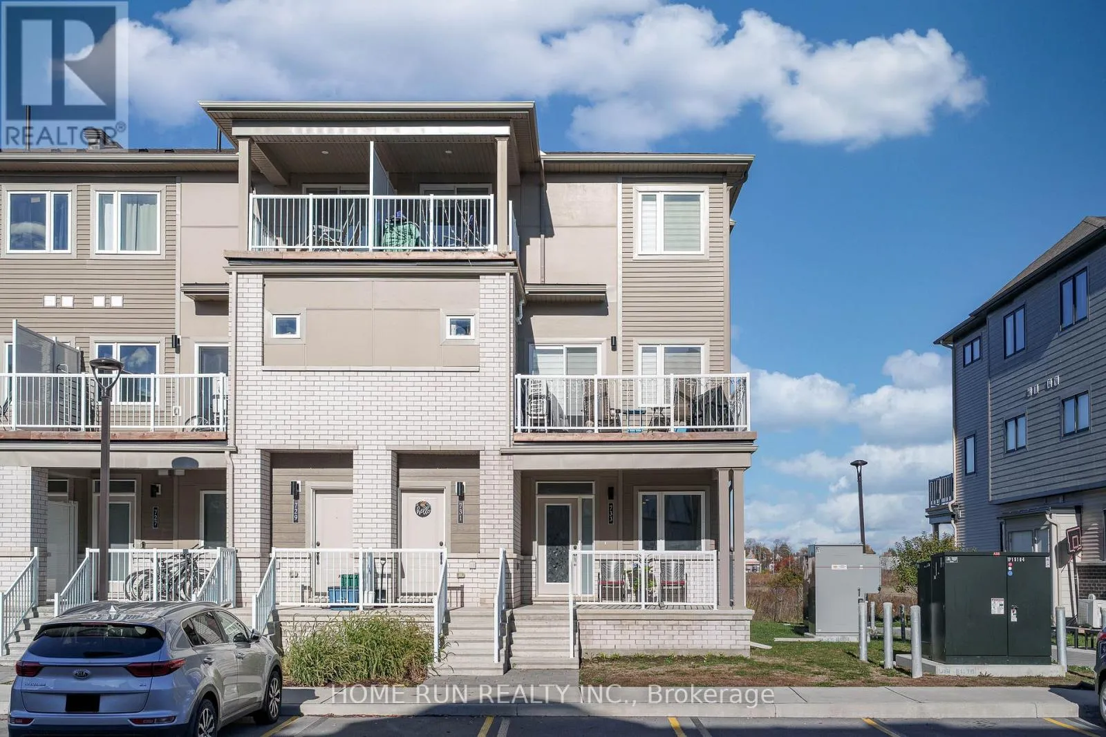 Row / Townhouse for rent: 733 Chromite Private, Ottawa, Ontario K2J 7J2