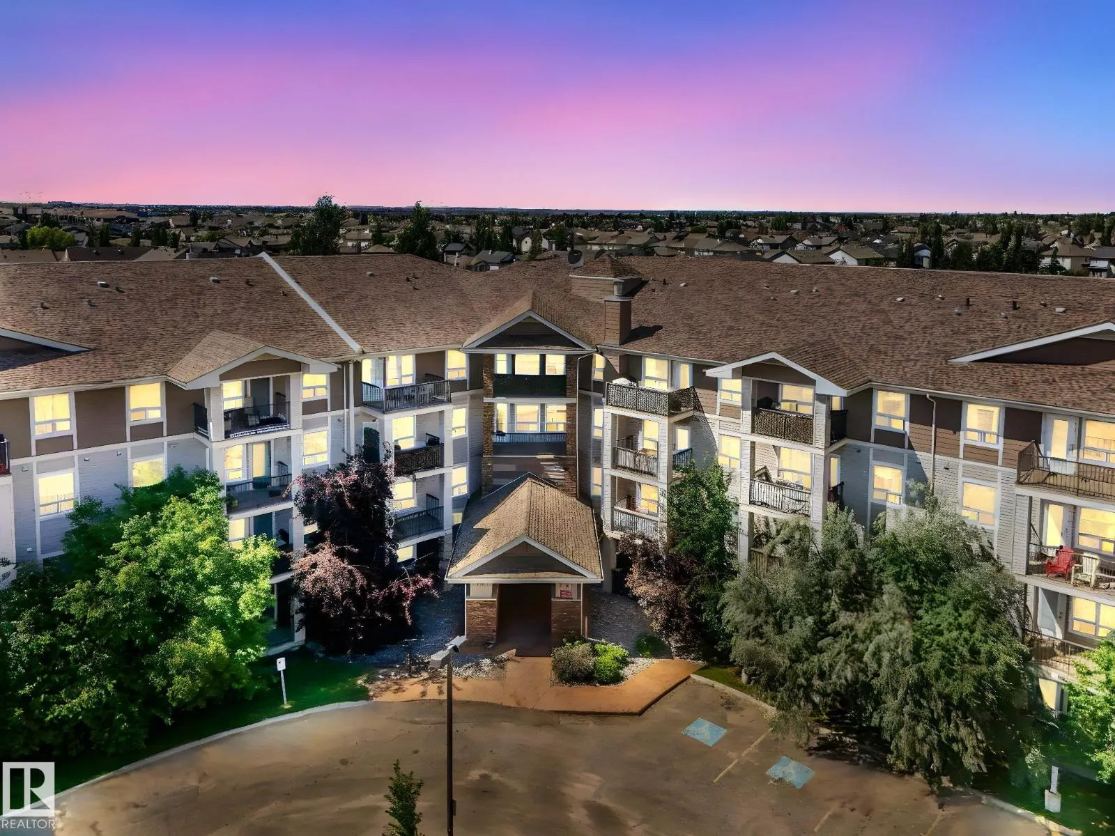 Apartment for rent: #7330 7327 South Terwillegar Dr Nw, Edmonton, Alberta T6R 0L8