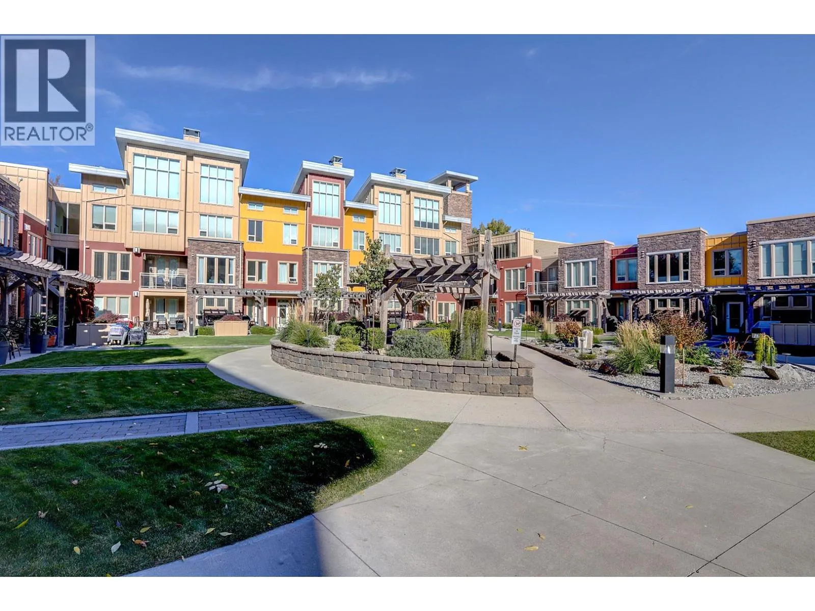 Apartment for rent: 7343 Okanagan Landing Road Unit# 1114, Vernon, British Columbia V1H 2J6