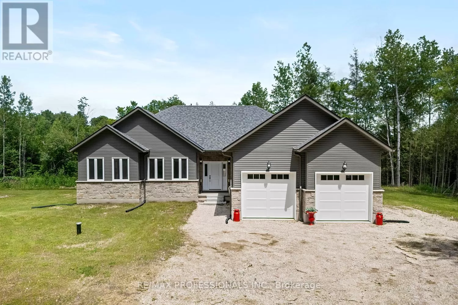 House for rent: 734565 West Back Line, Grey Highlands, Ontario N0C 1H0