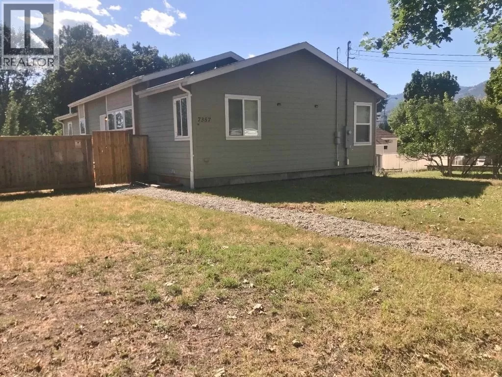 Manufactured Home for rent: 7357 10th Street, Grand Forks, British Columbia V0H 1H0