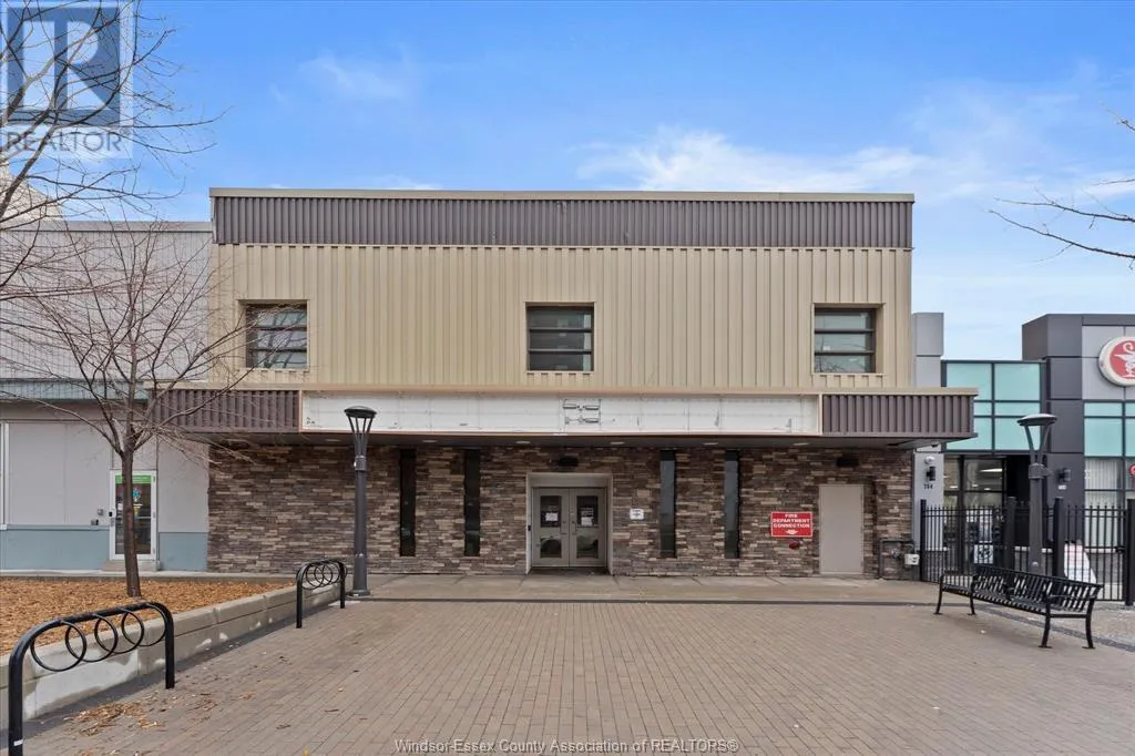 736-744 Ouellette Avenue, Windsor, Ontario N9A 1C2