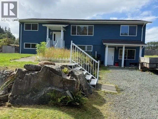 House for rent: 7370 Thunderbird Way, Port Hardy, British Columbia V0N 2P0