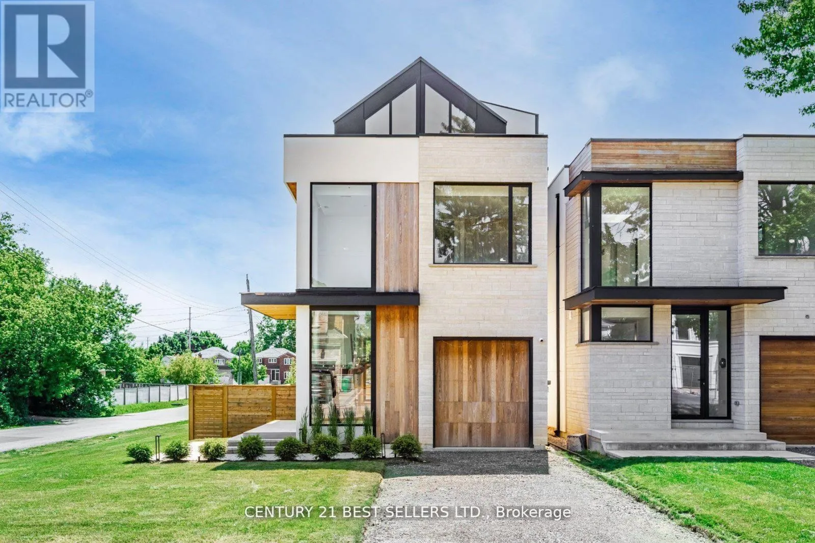 House for rent: 739 Ebony Avenue, Mississauga, Ontario L5E 1V9