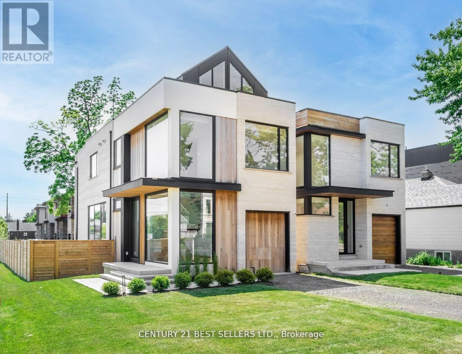 House for rent: 739 Ebony Avenue, Mississauga, Ontario L5E 1V9