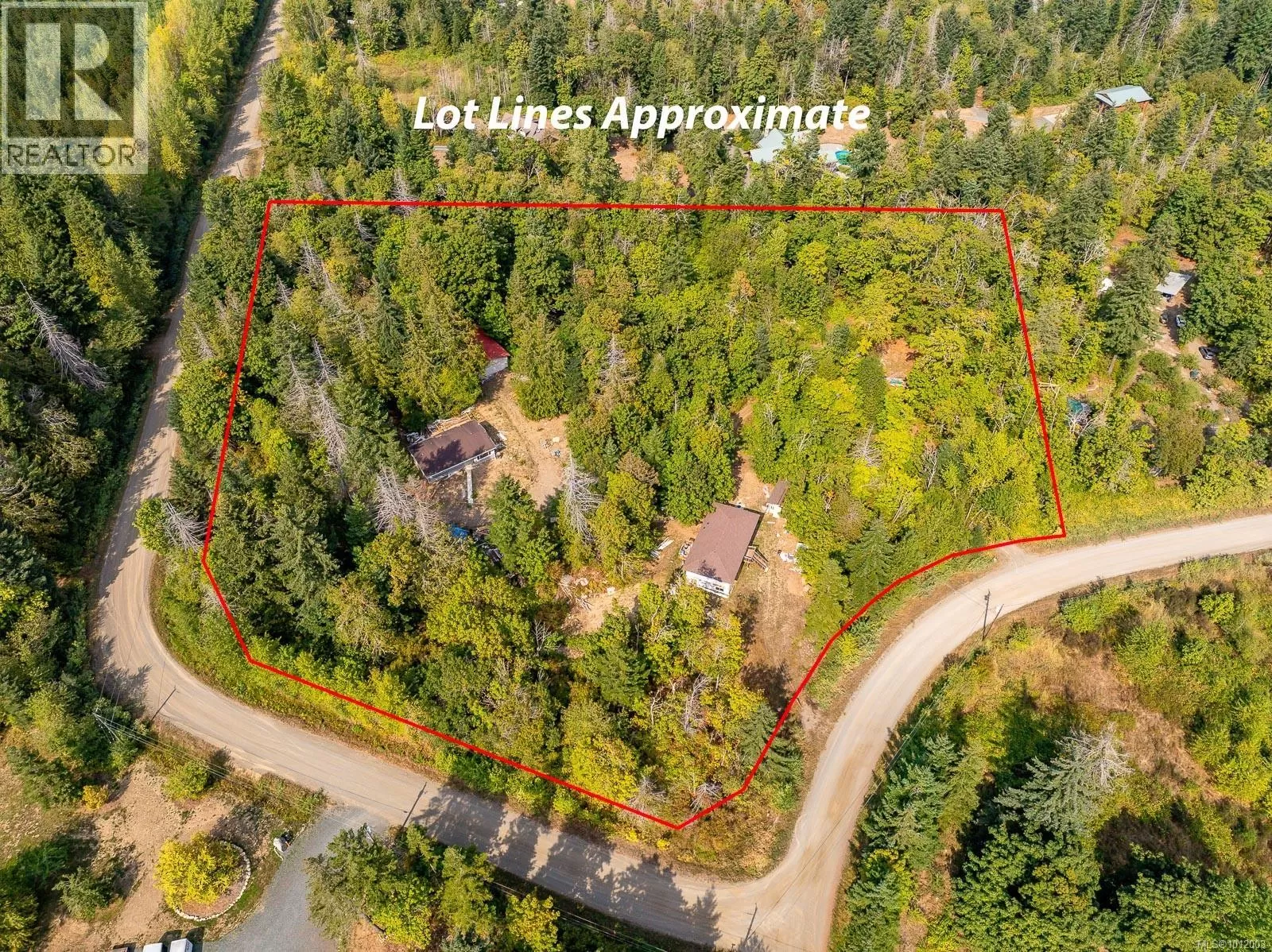 House for rent: 7390 Cougar Smith Rd, Fanny Bay, British Columbia V0R 1W0