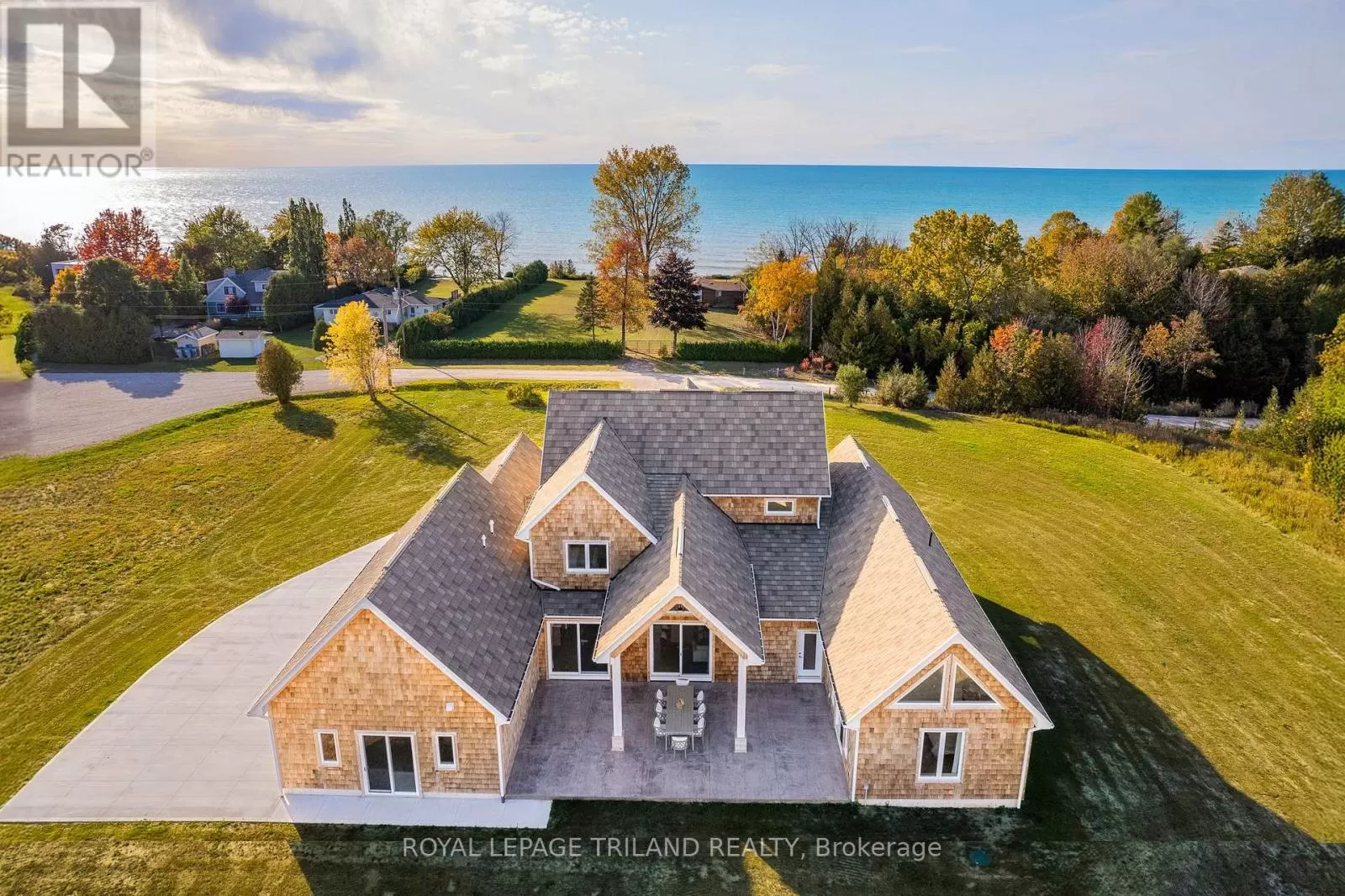 House for rent: 73952 Durand Street, Bluewater, Ontario N0M 2T0