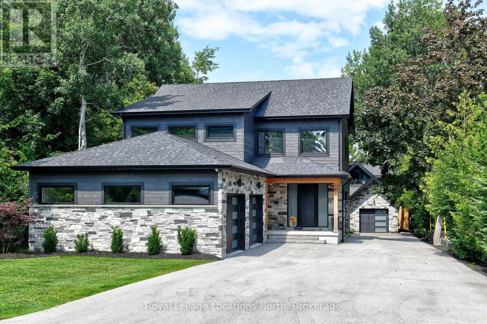 House for rent: 74 Arthur Street E, Blue Mountains, Ontario N0H 2P0