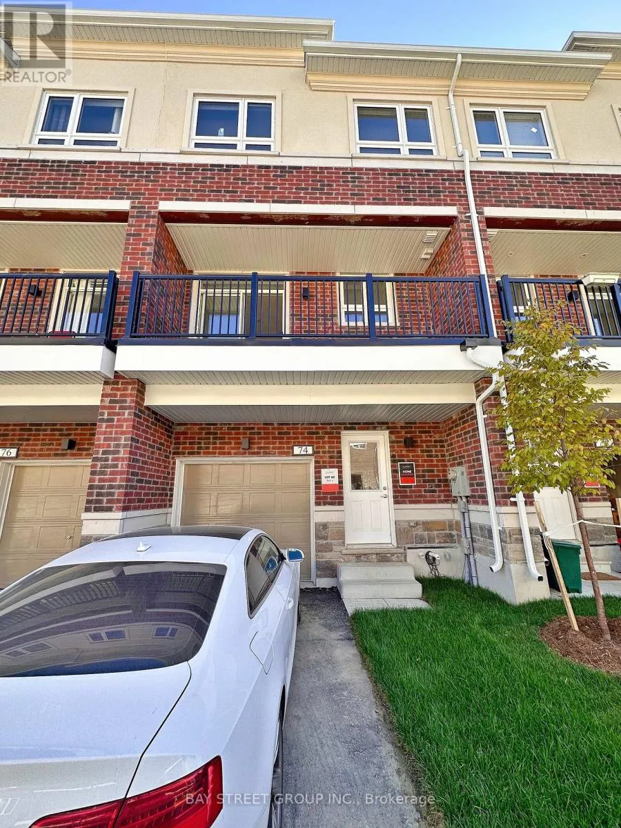 Row / Townhouse for rent: 74 Chicago Lane, Markham, Ontario L6E 0V6