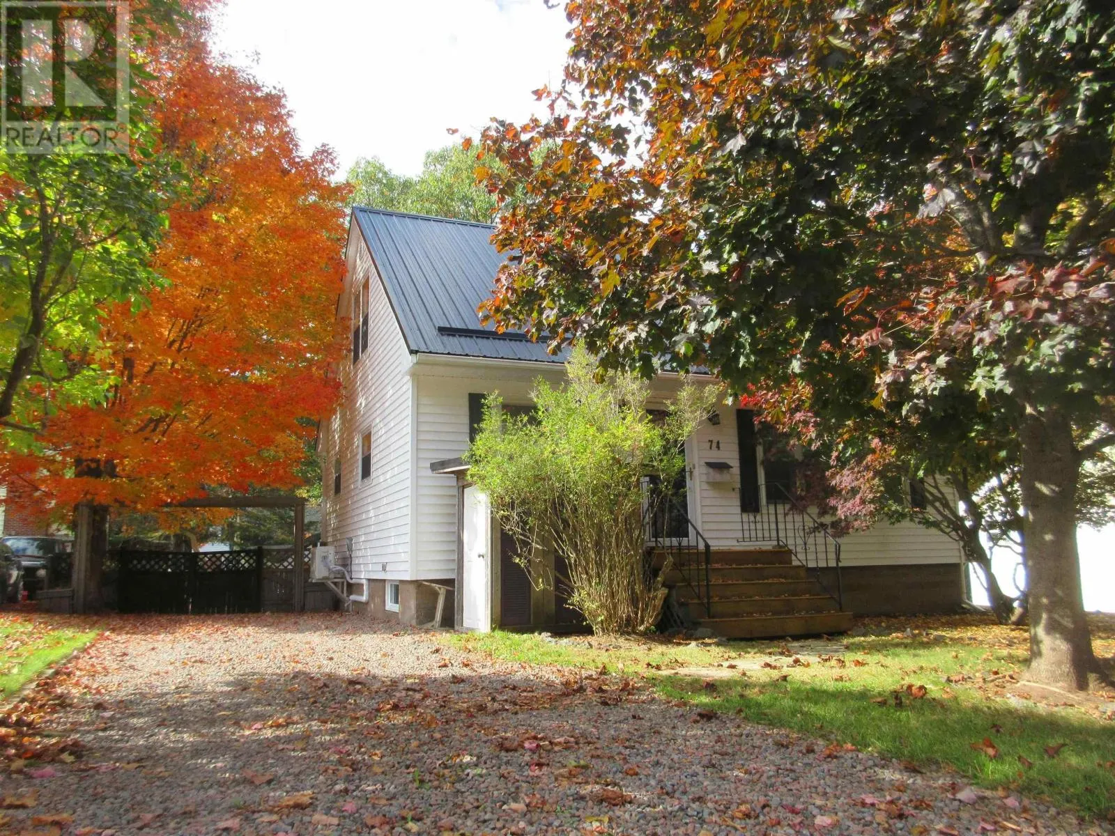 House for rent: 74 Exhibition Street, Truro, Nova Scotia B2N 4C7