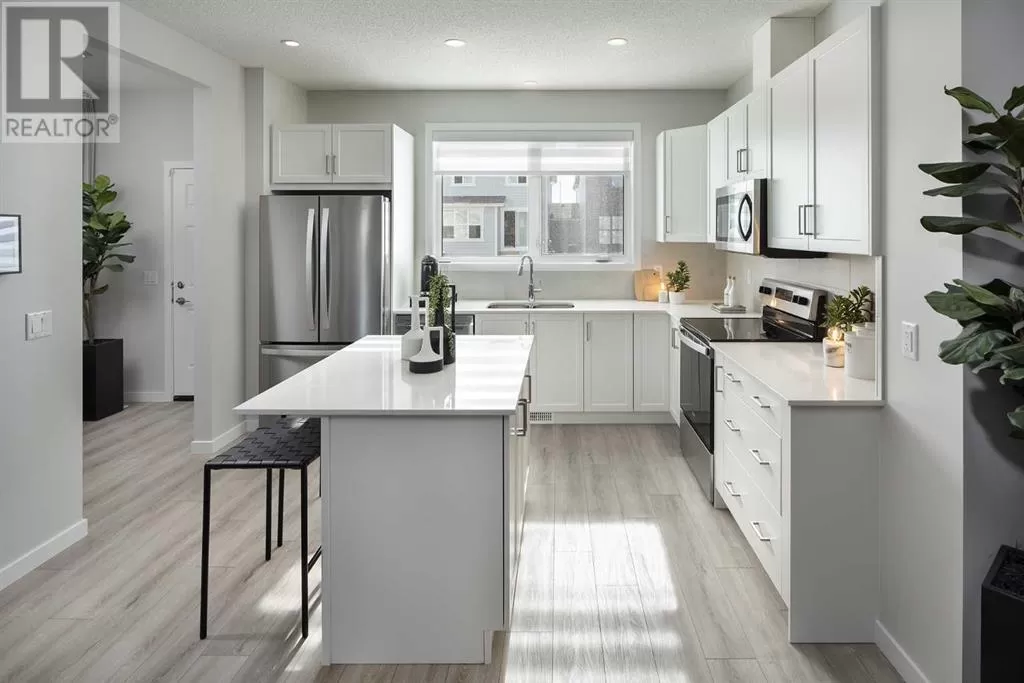 House for rent: 74 Magnolia Street Se, Calgary, Alberta T3M 3X8