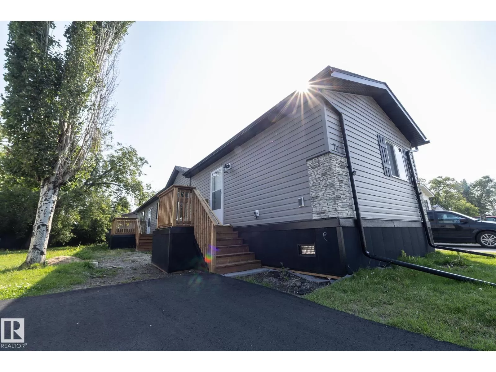 Modular for rent: 74 Willow Park Es, Leduc, Alberta T9E 5R5