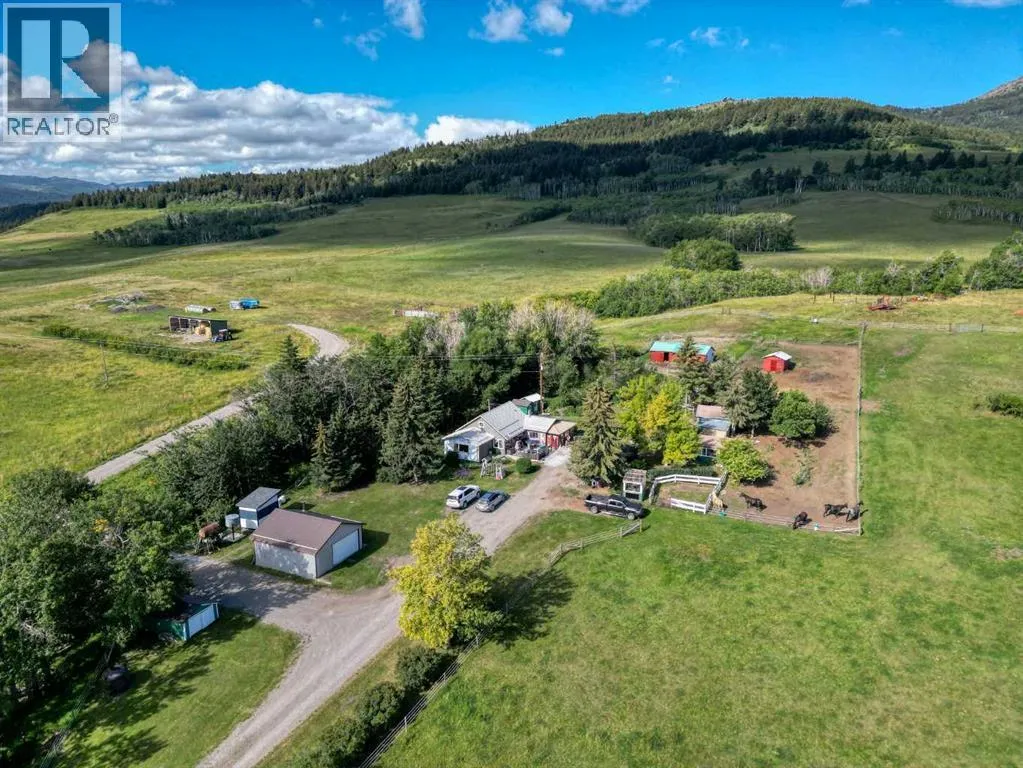 House for rent: 7404 Rge Rd 3-0, Rural Pincher Creek No. 9, M.D. of, Alberta T0K 1H0