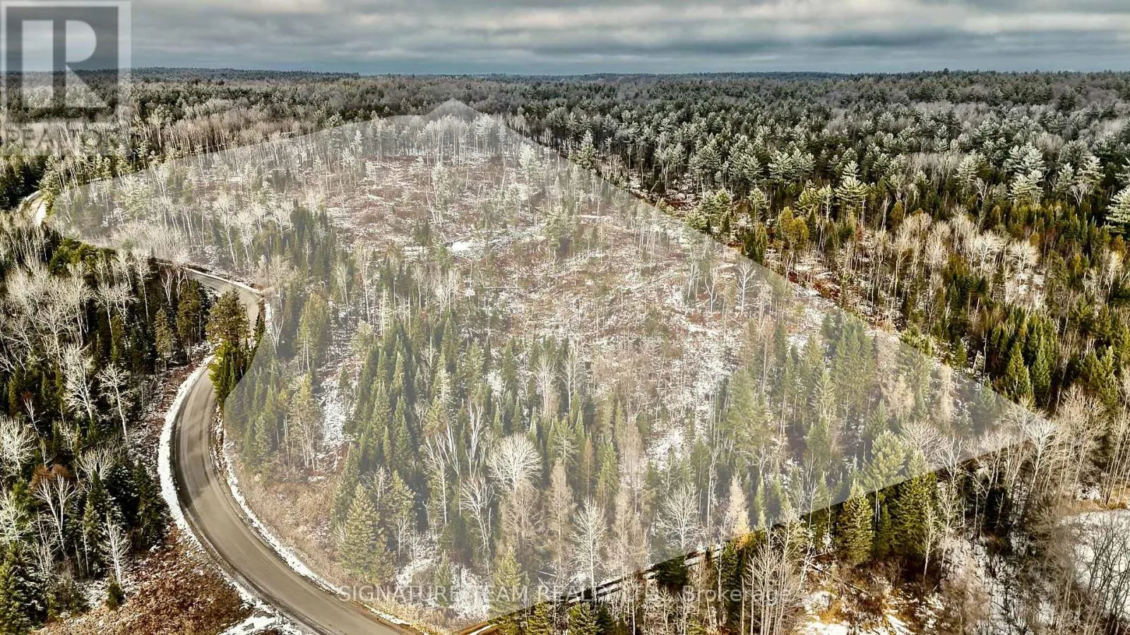 744 Black Creek Road, North Algona Wilberforce, Ontario K8A 6W5