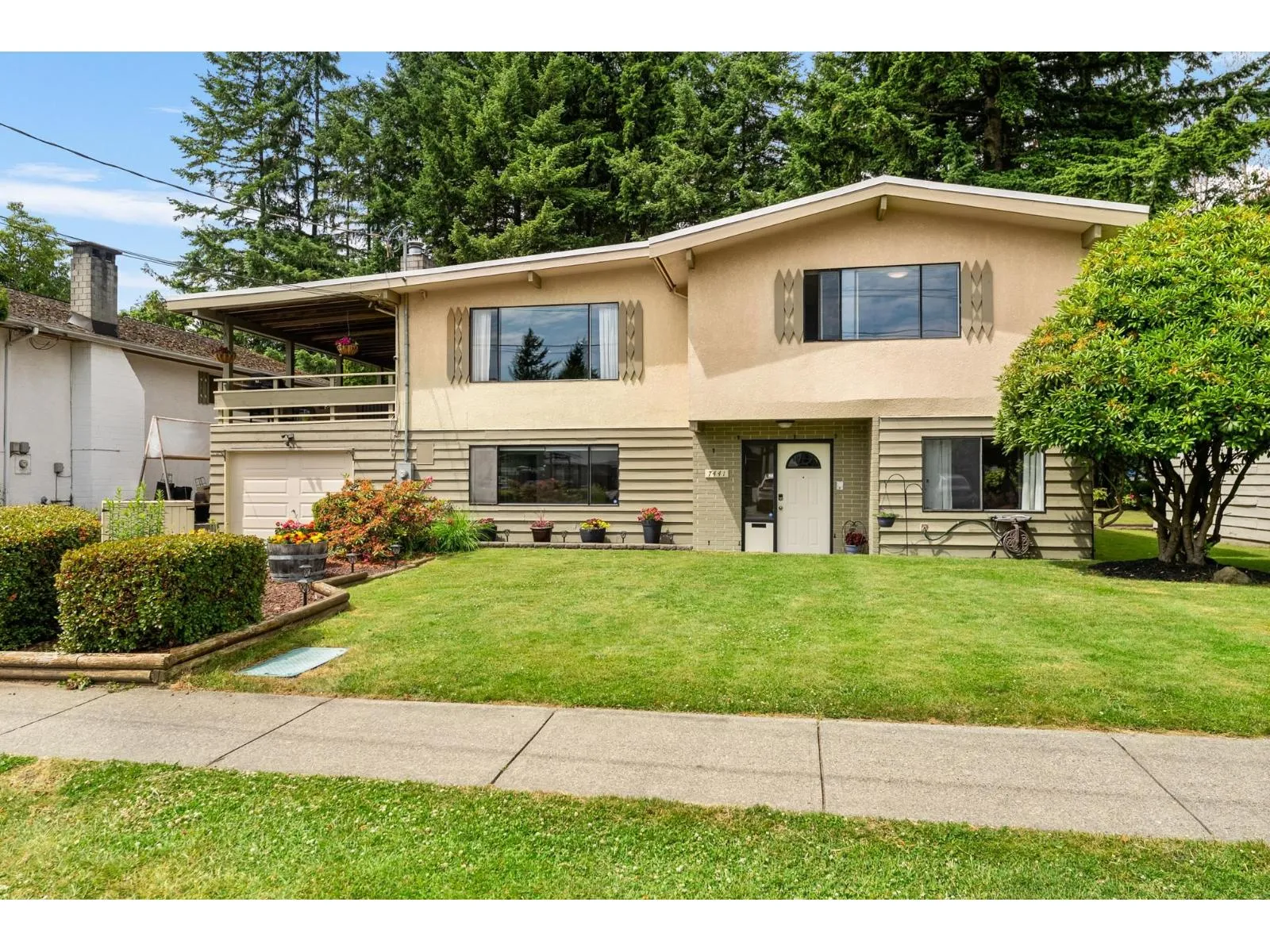 House for rent: 7441 113 Street, Delta, British Columbia V4C 5B2