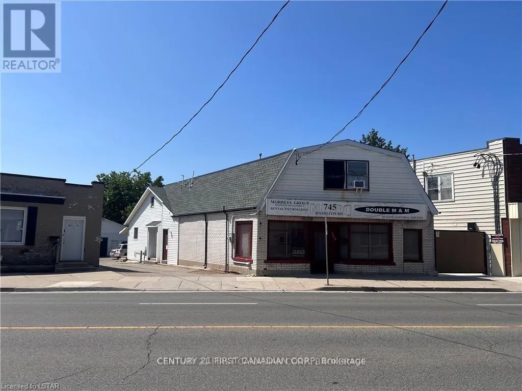 Multi-Family for rent: 745 & 749 Hamilton Road, London East, Ontario N5Z 1T8