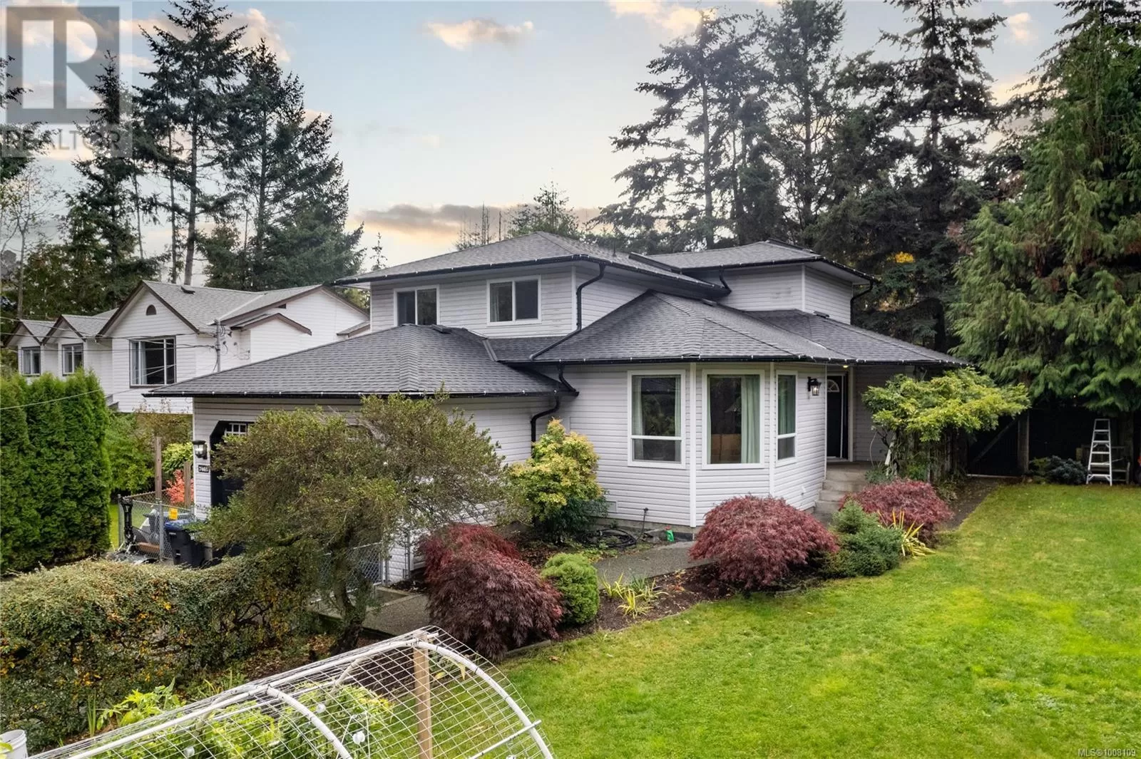 House for rent: 7465 Fernmar Rd, Lantzville, British Columbia V0R 2H0