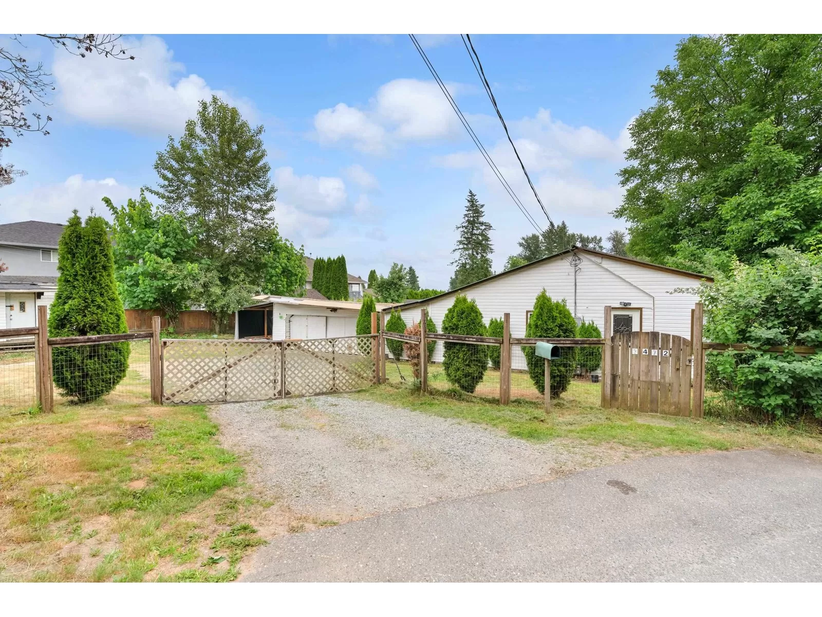 House for rent: 7472 Turner Street, Mission, British Columbia V2V 2Z3