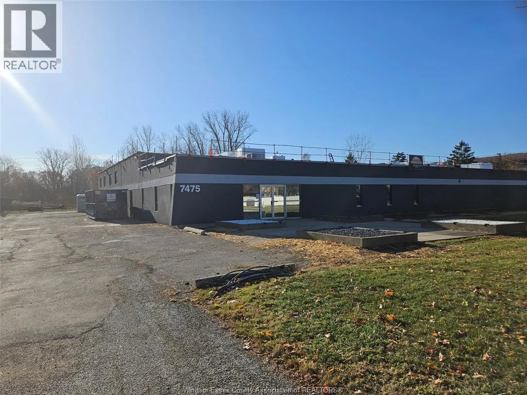 7475 Tranby Avenue, Windsor, Ontario N8S 2B7