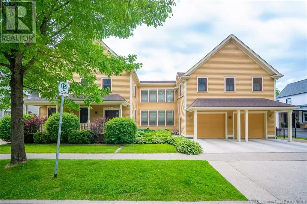 House for rent: 748 Churchill Row, Fredericton, New Brunswick E3B 1P8