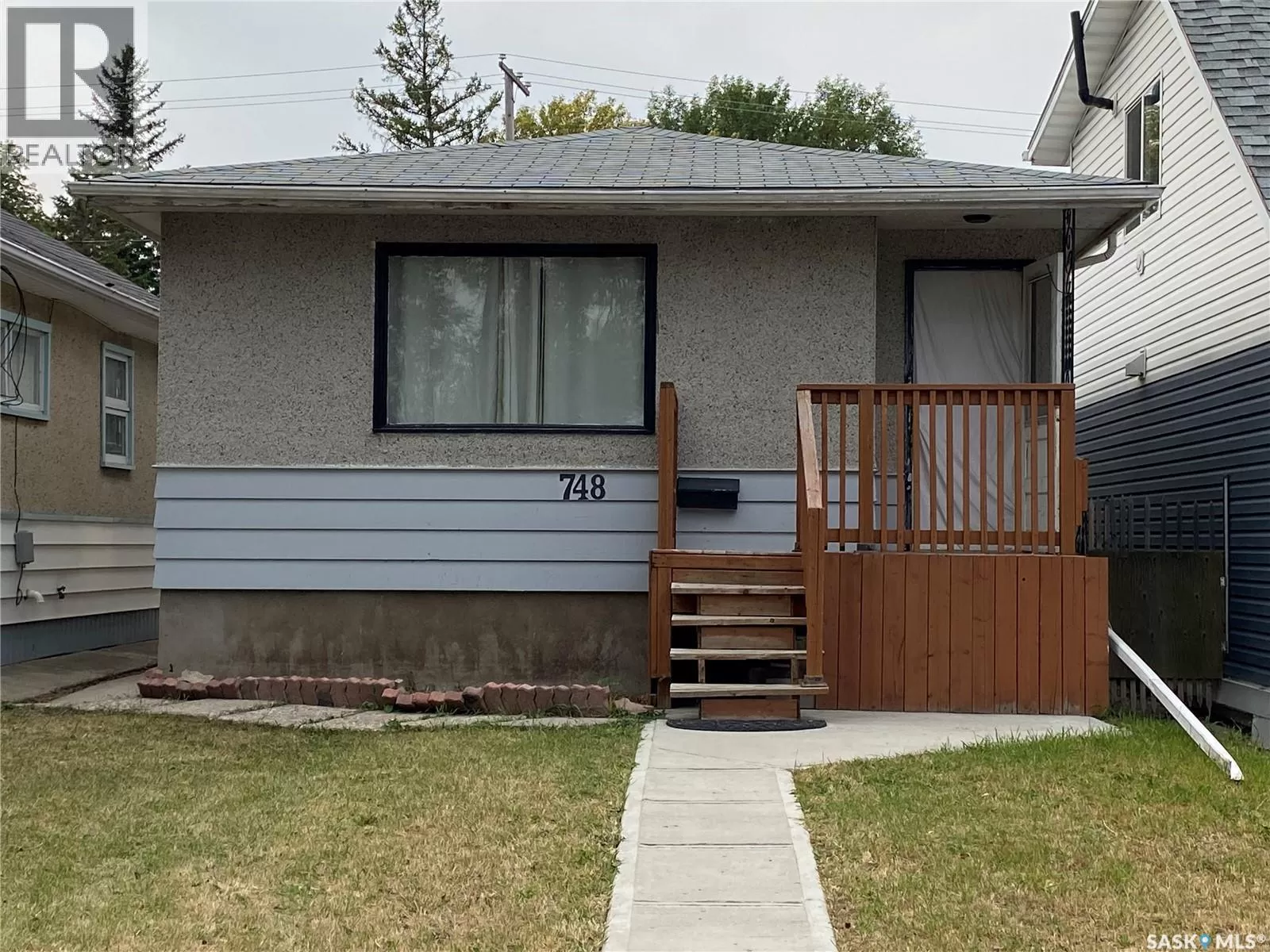 House for rent: 748 Rae Street, Regina, Saskatchewan S4T 2A9