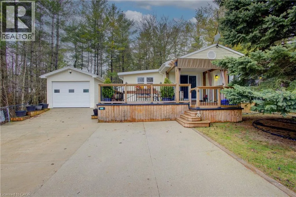 Modular for rent: 7489 Side Road 5 Road E Unit# 18 Maple, Mount Forest, Ontario N0G 2L0