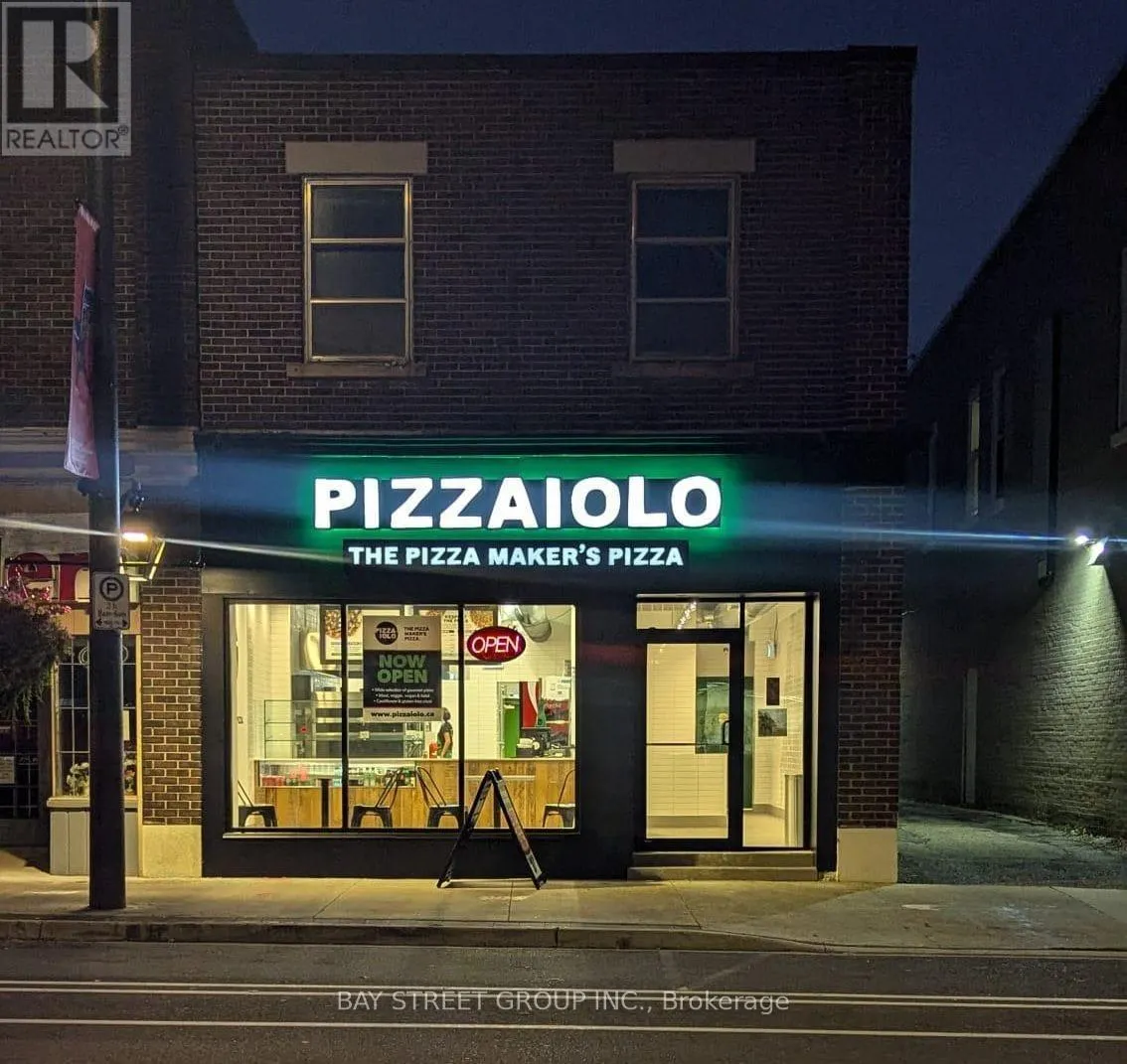 749 King Street E, Cambridge, Ontario N3H 3N8